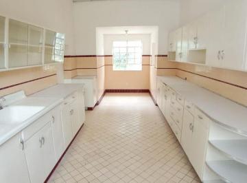 Oficina comercial en Alquiler  Miraflores · Linda Casa P/oficina Ambientes Amplios Jardín