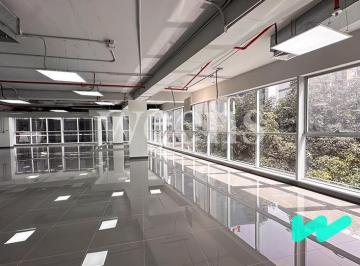 Oficina comercial · 2000m² · Weens Alquila Oficinas Implementadas en San Isidro. Excelente Ubicacion