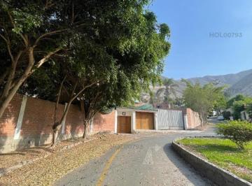Terreno / Lote · 2550m² · Terreno en Remate La Planicie