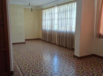 Departamento · 70m² · 3 Dormitorios · Venta de Departamento en Surquillo