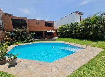 Casa de 3 habitaciones, Lima · Exclusiva Residencia en Rinconada del Lago – La Molina 567 m²