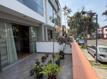 Departamento · 132m² · 3 Dormitorios · 1 Estacionamiento · Venta de Depaertamento en San Isidro