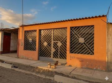 Local comercial · 175m² · 1 Estacionamiento · Local en Puerto Salaverry