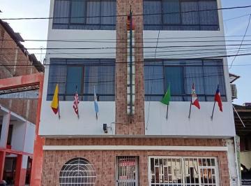 Hotel · 430m² · 14 Dormitorios · 1 Estacionamiento · Venta de Hostal Cerca a La Plaza de Armas de Tumbes
