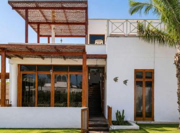 Casa de playa Venta de 5 habitaciones · Exclusiva Casa de Campo y Playa en La Venturosa de 1287 m² – Cañete