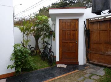 Casa de 6 habitaciones, Lima · Ocasión Casa en Alquiler: Surco Frente a Lindo Parque, Ideal Para Familias, Ongs, Instituciones, Etc