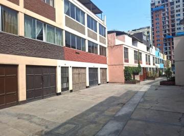 Casa de 5 habitaciones, Lima · Vendo Casa en Quinta de Ac - 145 m², 5 Dorm, 3 Baños Triplex y Cochera