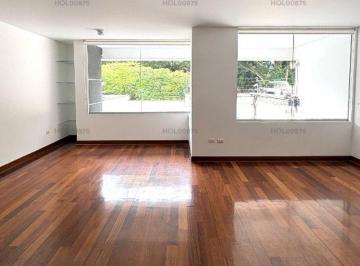 Departamento de 2 habitaciones, Lima · Vta Miraflores Ca Las Moras Flat 2d + 2c 1°p F/parque Terraza Asc/directo