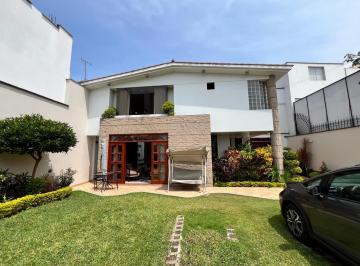 Casa de 5 habitaciones, Lima · Casa Impecable en San Borja: Frente Al Centro Naval - Lista Para Mudarse