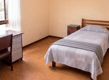 Habitación de 1 habitación, Lima · Habitación Independiente con Baño Privado en Urb. Corpac