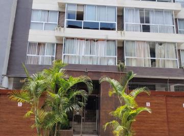 Departamento de 2 habitaciones, Lima · La Calera Surquillo Limite San Borja Calle Tranquila 2 Dorm. 70 m² Moderno