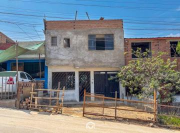 Casa de 6 habitaciones, Lima · Casa en Venta de 2 Pisos en Puente Piedra