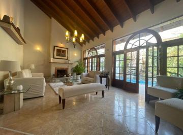 Casa de 5 habitaciones, Lima · Alquiler de Casa en Rinconada del Lago de 452 M&sup2;– La Molina