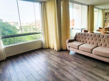 Departamento de 3 habitaciones, Lima · Vendo Departamento de 3 Habitaciones con Balcón, Remodelado y 2 Cocheras en Surco