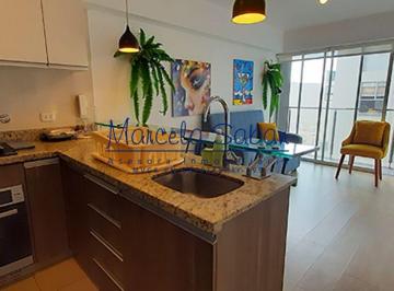 Departamento de 1 habitación, Lima · Dpto. Amoblado, 1 Dormitorio, Balcon y Cochera, en Venta