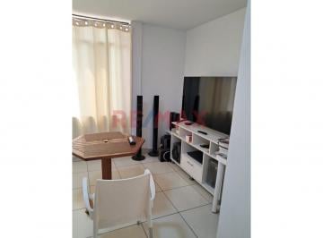 Casa · 300m² · 5 Dormitorios · 1 Estacionamiento · Casa en Venta de 3 Pisos en Ventanilla