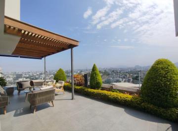 Casa de 3 habitaciones, Lima · Se Vende Casa Exclusiva con Terraza y Piscina en Casuarinas Sur