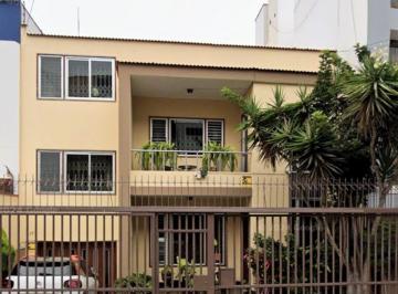 Casa de 5 habitaciones, Lima · Venta de Casa de Tres Piso Magdalena