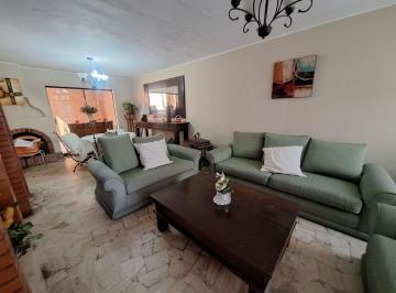 Casa de 8 habitaciones, Lima · Se Vende Linda Casa, de 4 Pisos y un Departamento Incluido/ Mg