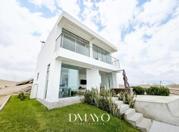 Casa · 199m² · 4 Dormitorios · 5 Estacionamientos · Venta Casa de Playa en Cerro Azul - Condominio Privado Vista Al Mar - Verano 2027