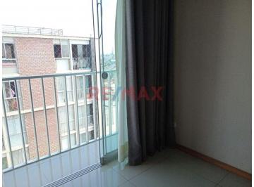 Departamento de 3 habitaciones, Lima · Moderno Depa con Cochera y Excelente Iluminación – Chorrillos