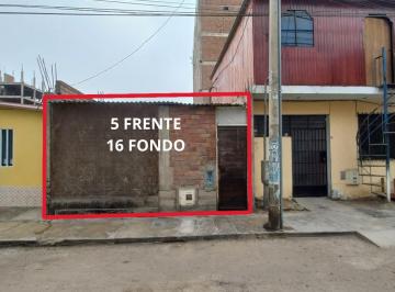 Terreno / Lote · 80m² · Se Vende Terreno Cerca Al Hospital de Emergencias de V. E. S. - 80 m²