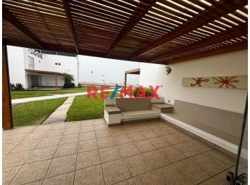 Casa de playa · 116m² · 2 Estacionamientos · Venta de Casa de Playa en Condiminio Asia del Mar - Segunda Fila (Km108)