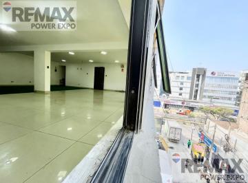 Local comercial · 70m² · Alquiler de Locales con Excelente Zona Comercial Independencia