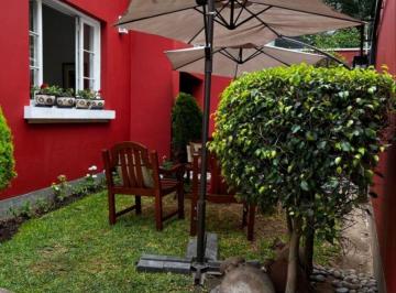 Casa de 3 habitaciones, Lima · Con Jardin Super Ubicacion!