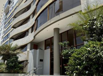 Departamento de 3 habitaciones, Lima · Departamento en Venta o Alquiler Frente Al Real Club de 159 m² Muy Iluminado