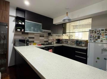Departamento de 3 habitaciones, Arequipa · Estupendo Departamento Ubicado en La Mejor Zona de Cayma Baja