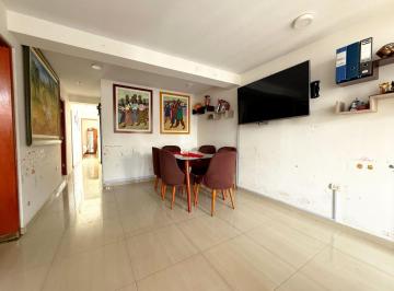 Departamento de 2 habitaciones, Lima · Venta 2 Dorm., 1 Baño, Cerca de La Municipalidad