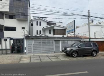 Local comercial , Lima · Venta Casa Comercial en Surco