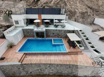 Casa · 200m² · 6 Dormitorios · 6 Estacionamientos · Casa de Campo en Venta, Tercera Etapa de Cieneguilla