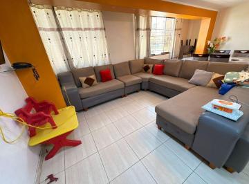 Casa de 7 habitaciones, Lima · Vendo Casa de 5 Pisos Bien Distribuidos en Sjl