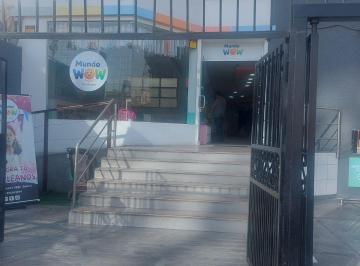 Local comercial , Lima · Local Comercial Alquiler o Venta Excelente Ubicacion 212 m² Av Primavera Tomasal