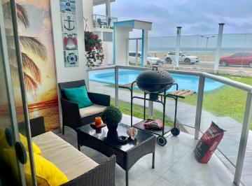 Departamento · 61m² · 2 Dormitorios · 1 Estacionamiento · Venta Depa 1er Piso / 1ra Fila / Playa Punta Rocas / Usd135,000 / Amoblado / con Cochera