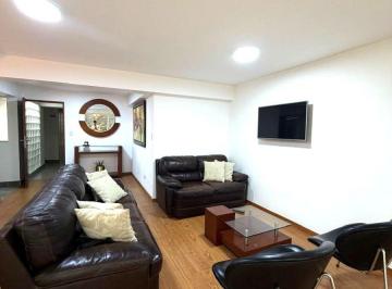 Departamento de 4 habitaciones, Lima · Alquiler de Departamento Amplio en Primer Piso - Miraflores