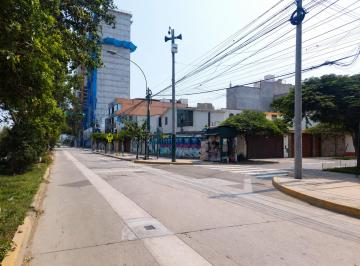 Terreno / Lote en Venta Surquillo · Terreno Para Desarrollo en Surquillo – Proyección Av Tomás Marsano