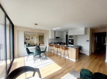 Departamento · 189m² · 4 Dormitorios · 1 Estacionamiento · Venta de Duplex 4 Dorm. Estreno en Vista Alegre - Surco