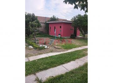 Terreno / Lote · 150m² · 1 Dormitorio · 1 Estacionamiento · Tu Espacio Privado y Seguro en Condominio Campestre con Piscina en Huaura - Santa María