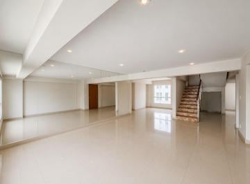Departamento · 232m² · 3 Dormitorios · 2 Estacionamientos · Duplex en Venta