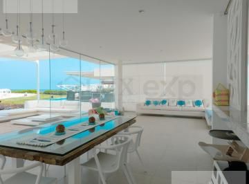 Casa · 508m² · 5 Dormitorios · 2 Estacionamientos · Casa en La Jolla