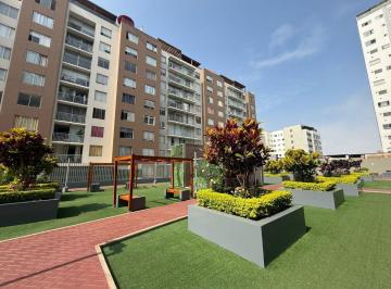 Departamento de 4 habitaciones, Lima · Duplex con Terraza y Cochera en Surquillo con Areas Comunes