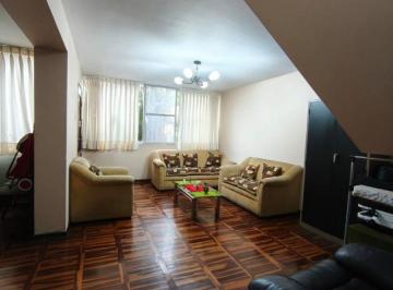 Casa de 7 habitaciones, Lima · Casa de 253 m² con 7 Dorm. en Venta en La Alborada