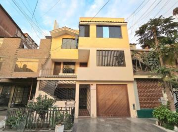 Casa 404m² Venta Santa Anita · Se Vende Casa de 3 Pisos Mas Azotea de Area Total Techada 404 m² en Santa Anita