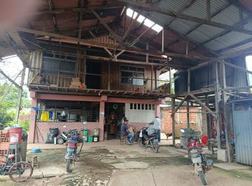 Local comercial · 250m² · 3 Dormitorios · 1 Estacionamiento · Local Industrial Ubicación Estratégica - Yarinacocha Ucayali
