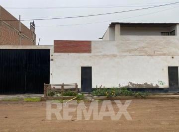 Terreno / Lote · 60m² · 2 Dormitorios · 3 Estacionamientos · Se Vende Terreno en Puente Piedra