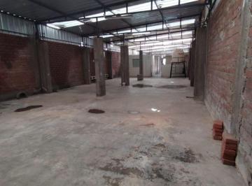 Local comercial , Arequipa · Alquiler de Local + Casa - All061
