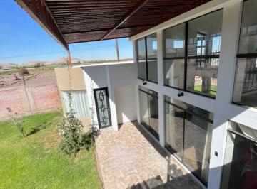 Casa de 1 habitación, Arequipa · Amplia Casa Moderna en Venta – Frente a La Biocámara de La Joya 1200 m² - All065